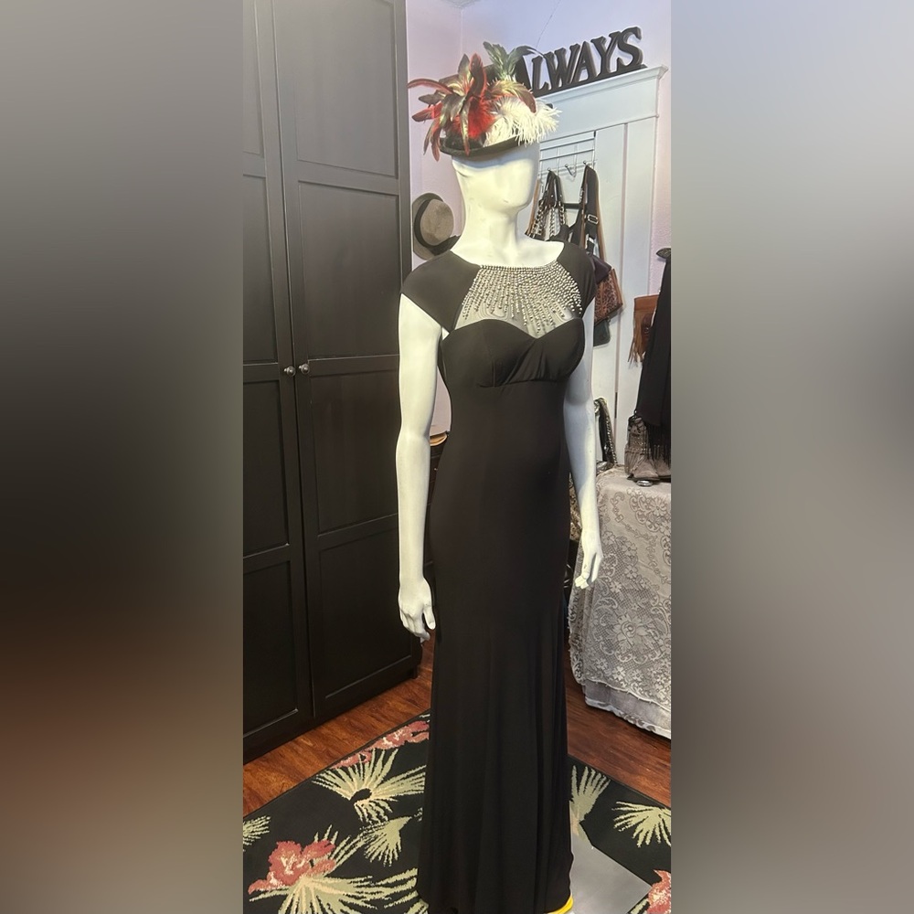 Elegant Witchy Black Evening Gown